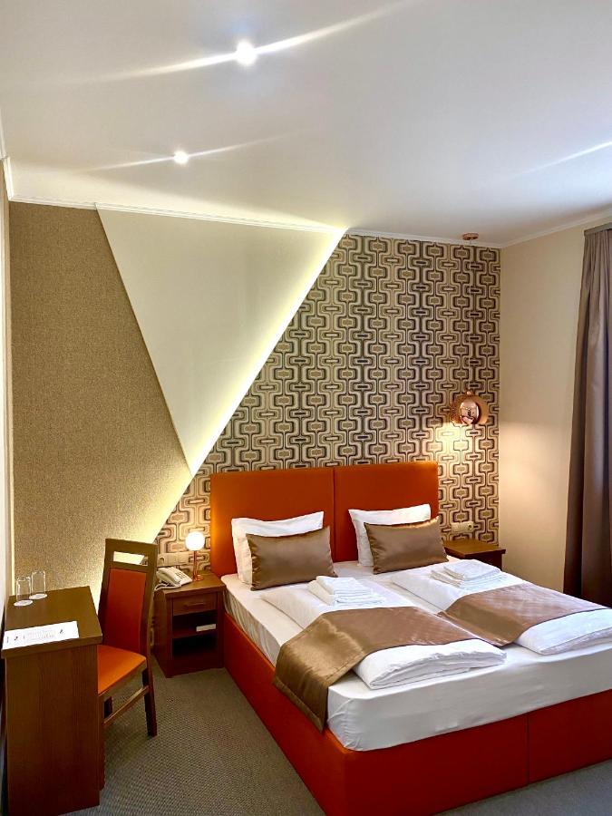 Hotel Borostyan Panzio Kaposvár Exteriér fotografie
