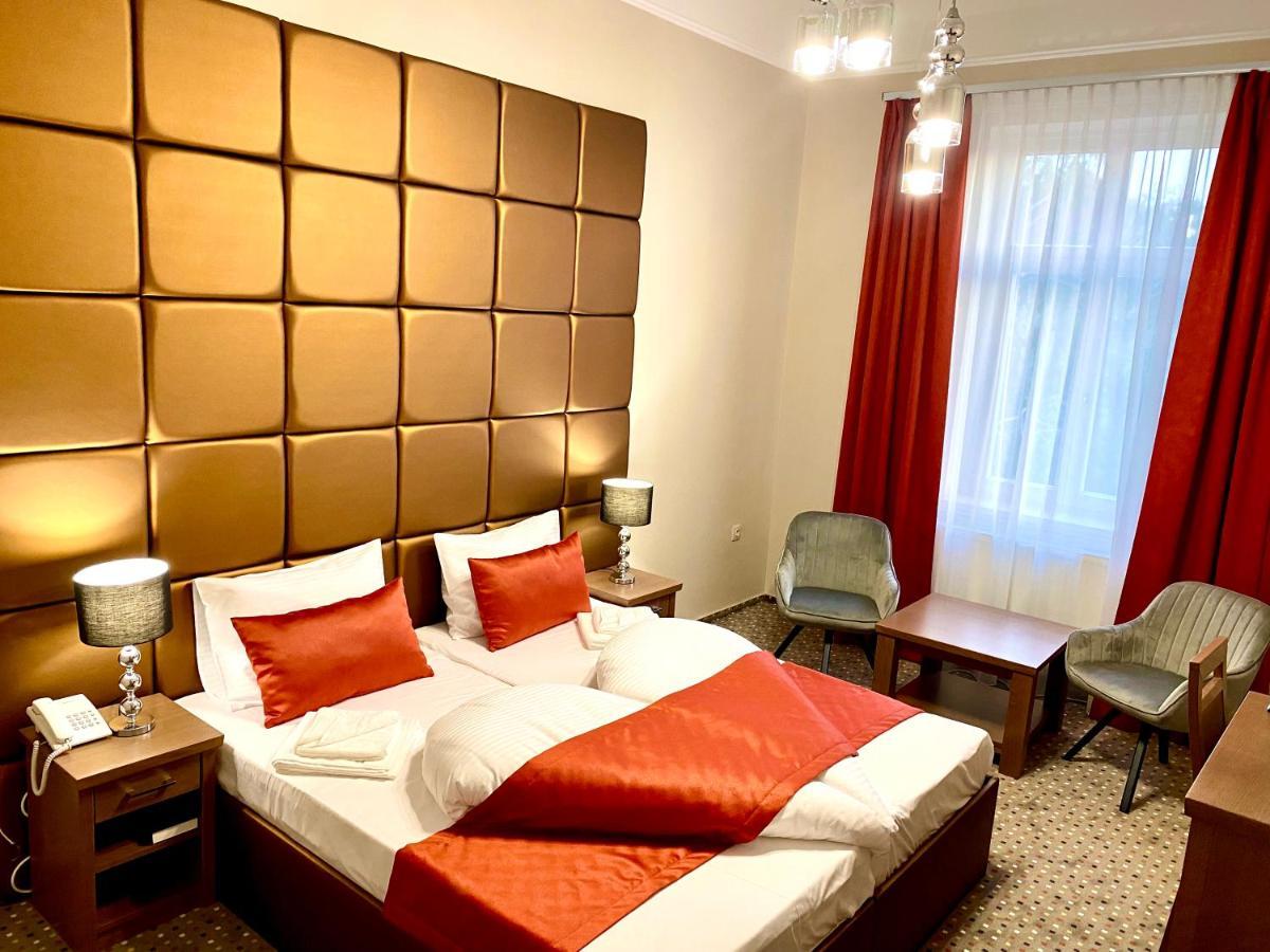 Hotel Borostyan Panzio Kaposvár Exteriér fotografie