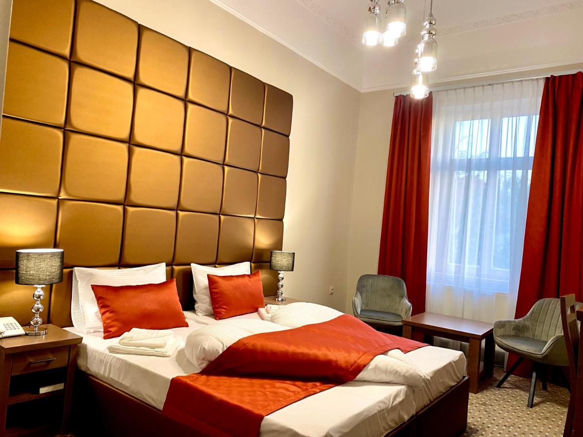 Hotel Borostyan Panzio Kaposvár Exteriér fotografie