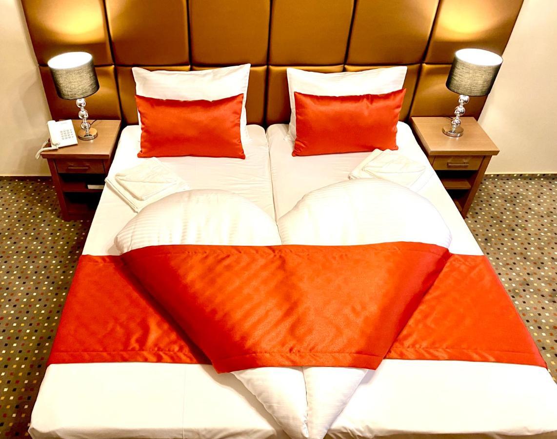 Hotel Borostyan Panzio Kaposvár Exteriér fotografie